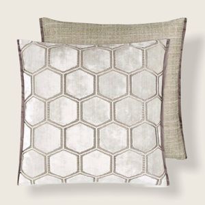 NWT Designers Guild Manipur Chalk Velvet Pillow